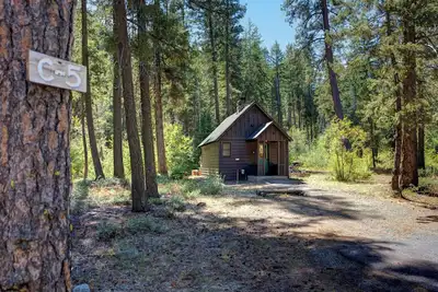 Image de Rustic Rural Studio Cabin