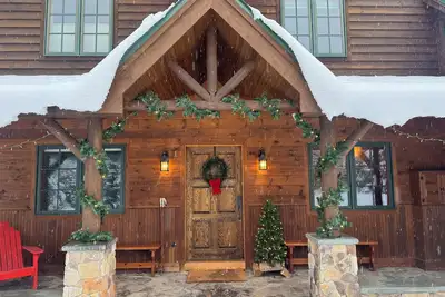 Image de Charming 4-bedroom mountainside chalet on Sugarloaf golf course
