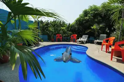 Image de 7br 16 Guests Rainforest Beach Houses: Pool, 2 Homes, Group Getaway