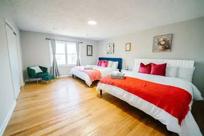 Image de Great Falls Cozy Getaway: 5br/2ba Modern Retreat!
