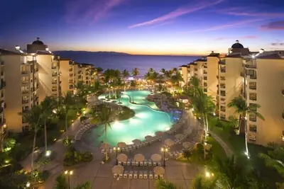 Image de Luxury 6th floor Ocean View studio suite at Villa del Palmar Flamingos Resort