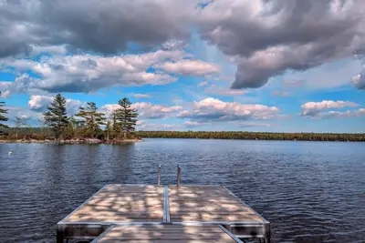 Image de Cabin and Canvas Lakefront Retreat, family, beach, 1dog, fire pit