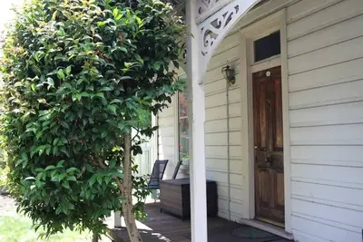 Image de Little Gem City Cottage