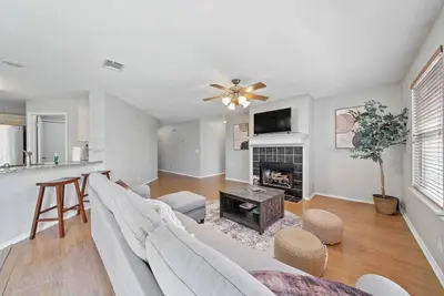 Image de Welcome to Luckenwald Cove Retreat-Your Home Away from Home in Round Rock #42135