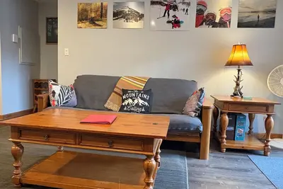 Image de Lincoln/White Mnt 2Br/2Ba-King bed-A/C-Pool-Monthly rental