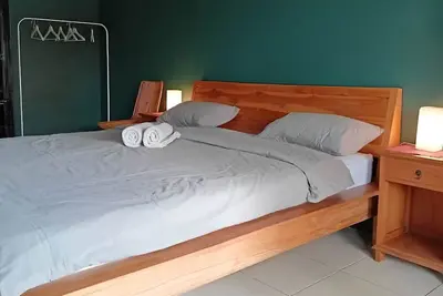 Cozy Home with Stunning Paddy Field Views, Just Minutes from Canggu