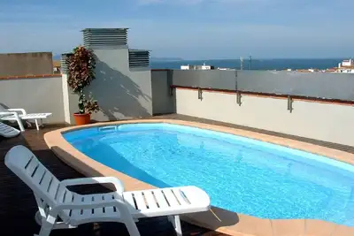 Image de Appartement Ă L'Escala avec Piscine