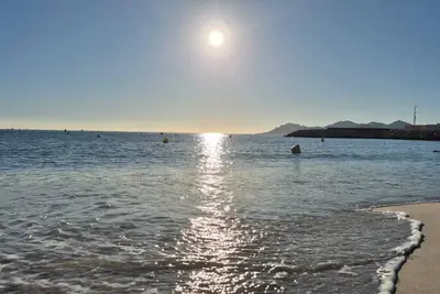 Image de Chambre d'Hôtes avec petit-déjeuner, plage 150 m et proximité Croisette