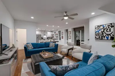 Image de Elegant Townhouse Near Broadway