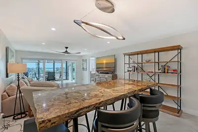 Image de Sunsets and Sand 2 Bed 2 Bath Siesta Key Beach with Full Gulf Views