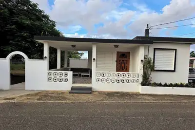 Image de Charming writer's studio in quaint Hatillo with Ac