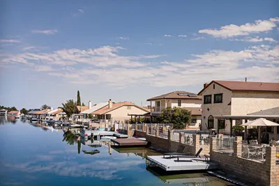 Image de Casa Del Lago + Private Lakefront Boat Dock + Spa + A/C