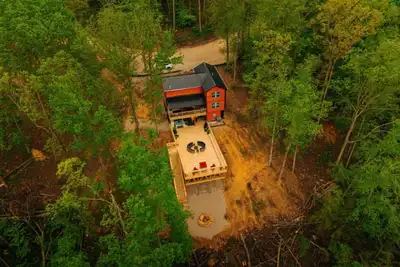 Image de Shawnee Retreat | Game Room, Hot Tub, Cave & Views