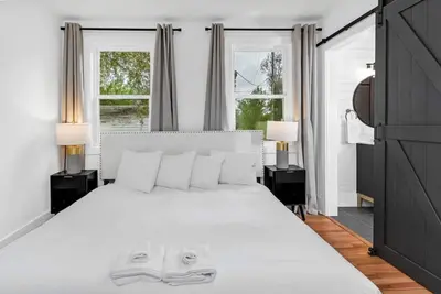 Image de Wisteria Cottage|3br 2ba