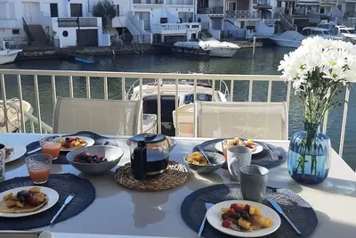 Image de Maison de Pêcheurs avec amarre de 4 x 8 m à disposition