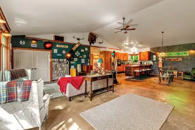 Image de Eccentric, dog-friendly, 2-bedroom house in beautiful Coeur d'Alene!