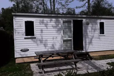 Image de Mobilheim Dominos 22m2 / 2 Schlafzimmer - ohne Terrasse 4 bis 6 Personen - 4 Pers. im Preis enthalten