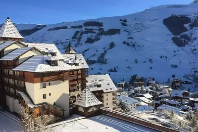 Image de T2 Coquet mit schöner Aussicht in der Nähe des Super Venosc Sessellift