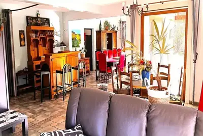 Image de Confortable Chalet de 250m² adapté pour 13 personnes adapté Pmr.