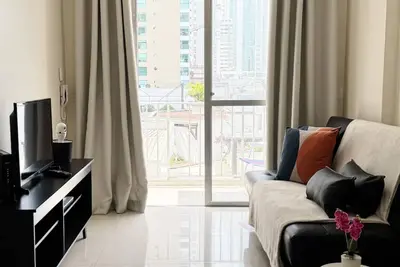 Image de Apartment on sea street, next to the aquarium with garage
