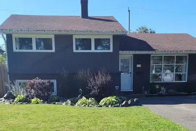 Image de Charming 2-bedroom home close to walking trails and restaurants