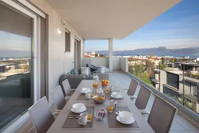 Image de Perla Garda Lake Apartment With Pool