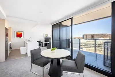 Image de Brand new 1 Bedroom Apartment in Philip Canberra