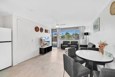 Image de Waterfront 2 Bedroom unit walking to Gc convention