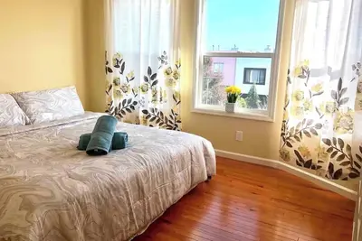 Image de Spectacular Sf Home in Quiet Neighborhood +Parking