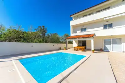 Image de Appartement de deux chambres avec la terrasse Privlaka, Zadar (A-23555-a)