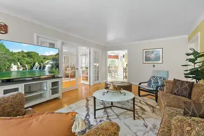 Image de Charming Retreat on Pomona: Your Ideal Getaway Awaits in Cozy Comfort #41679