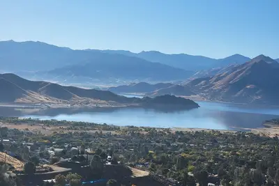 Image de Lakeview Retreat: A Spacious Dog-Friendly Escape with Breathtaking Views