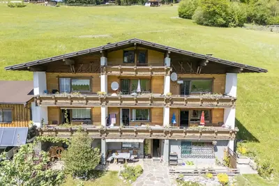Image de Appartement panoramique, à 500m du bus de ski