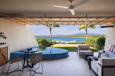 Image de Sofia 2 Suite with Stunning Ocean Views