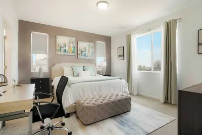 Image de Sophisticated Retreat at High Point Drive – Your Dream Getaway Awaits Her #41712
