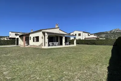 Image de Maison de vacances à Estartit avec jardin