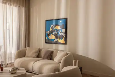 Image de Brand new two-bedroom apartment located in a serene residential area.