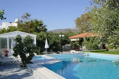 Image de Crète méridionale, Irene Villas avec un complexe de 16 appartements séparés