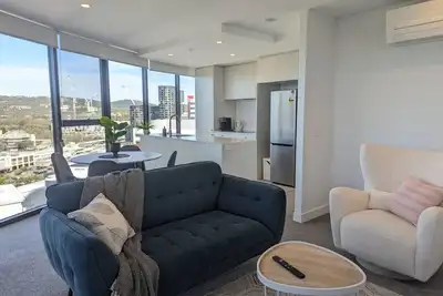 Image de Sky Nights @Woden 2beds 2bathrooms