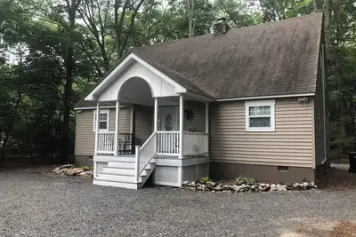 Image de Well shaded relaxing retreat with Bethany Beach only 5. 3 miles away!
