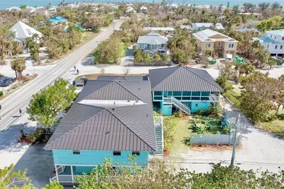 Image de Seahorse Suites #4. A Perfect Beach Getaway!