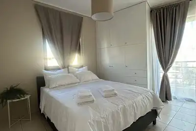 Image de Minimalist Athenian apartments n7