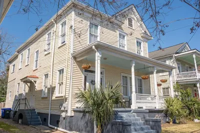 Image de The Davis - Beautiful Classic Charleston Home!