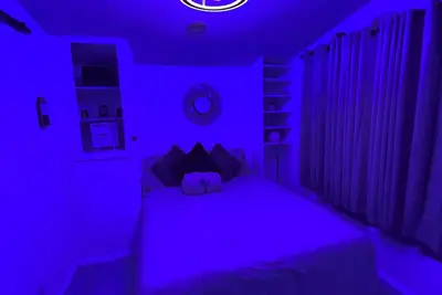 Lakeside cottage 10 min from Disney