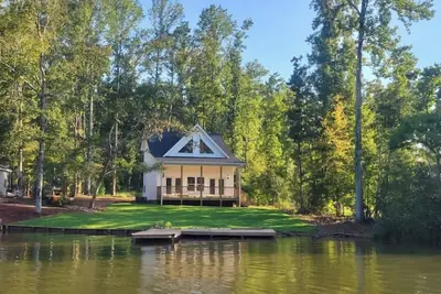 Image de Waverly Creek Retreat-kayaks\/fire pit\/pet friendly