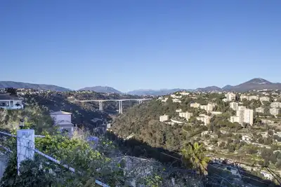 Image de Appartement T3 climatisé de plain pied sur les hauteurs de Nice