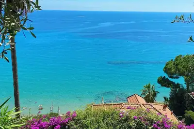 Image de Botanic Garden Apartment Calandre Beach
