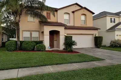 Image de 4-bedroom house in cool Clermont with Ac, WiFi. Enjoy your stay