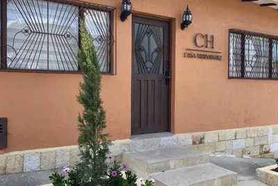 Image de Spacious 9-bedroom house in wonderful La Calera with WiFi