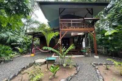 Image de Relaxing 2bedroom-2bathroom Tropical Caribbean Home in the center of Cocles